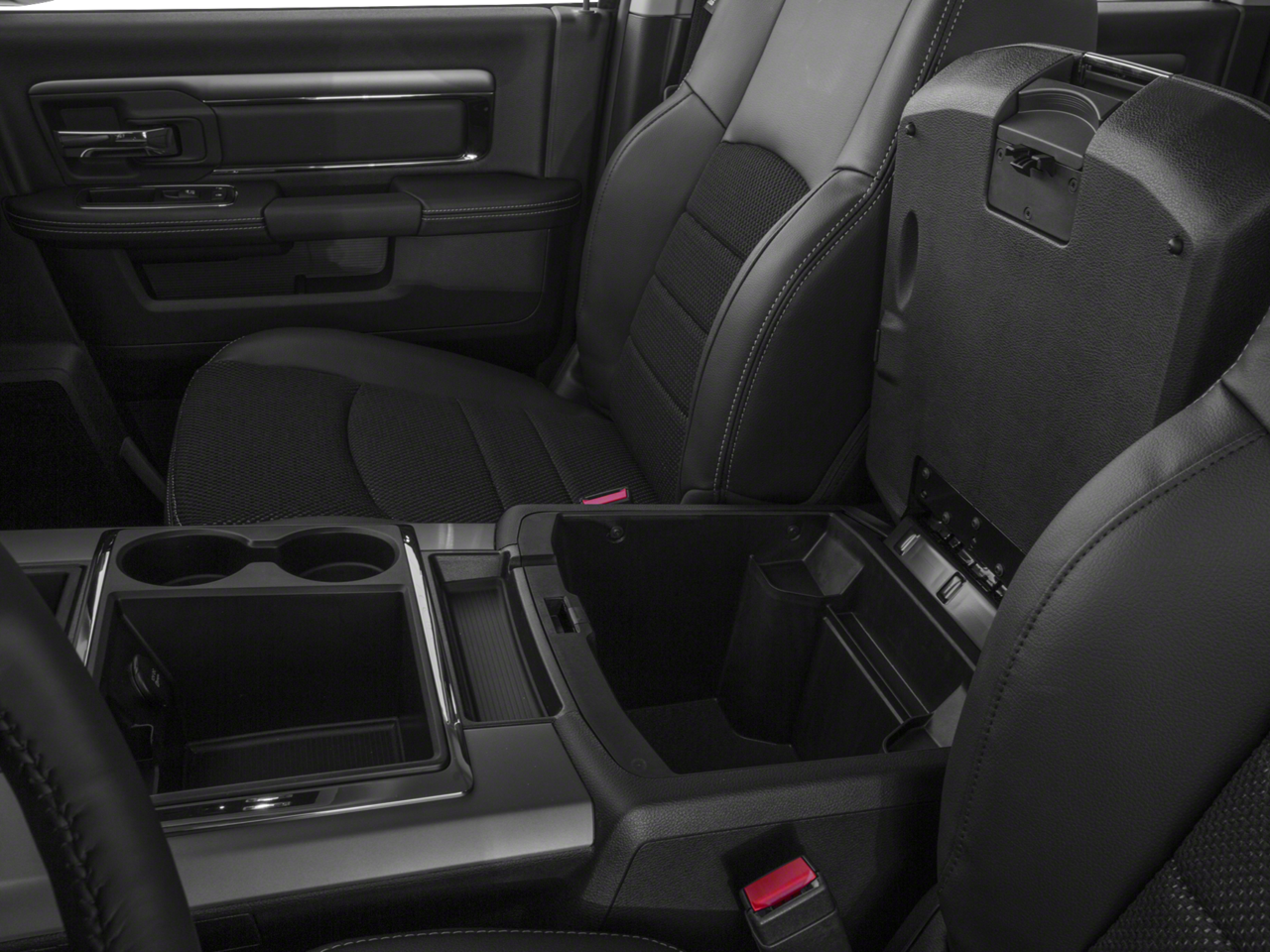 2016 RAM 1500 Base