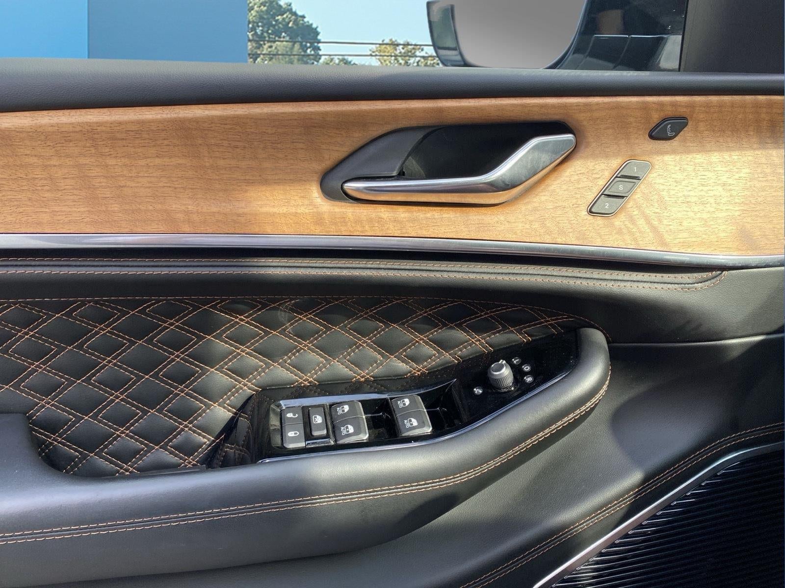 2024 Jeep Grand Cherokee L Summit Reserve