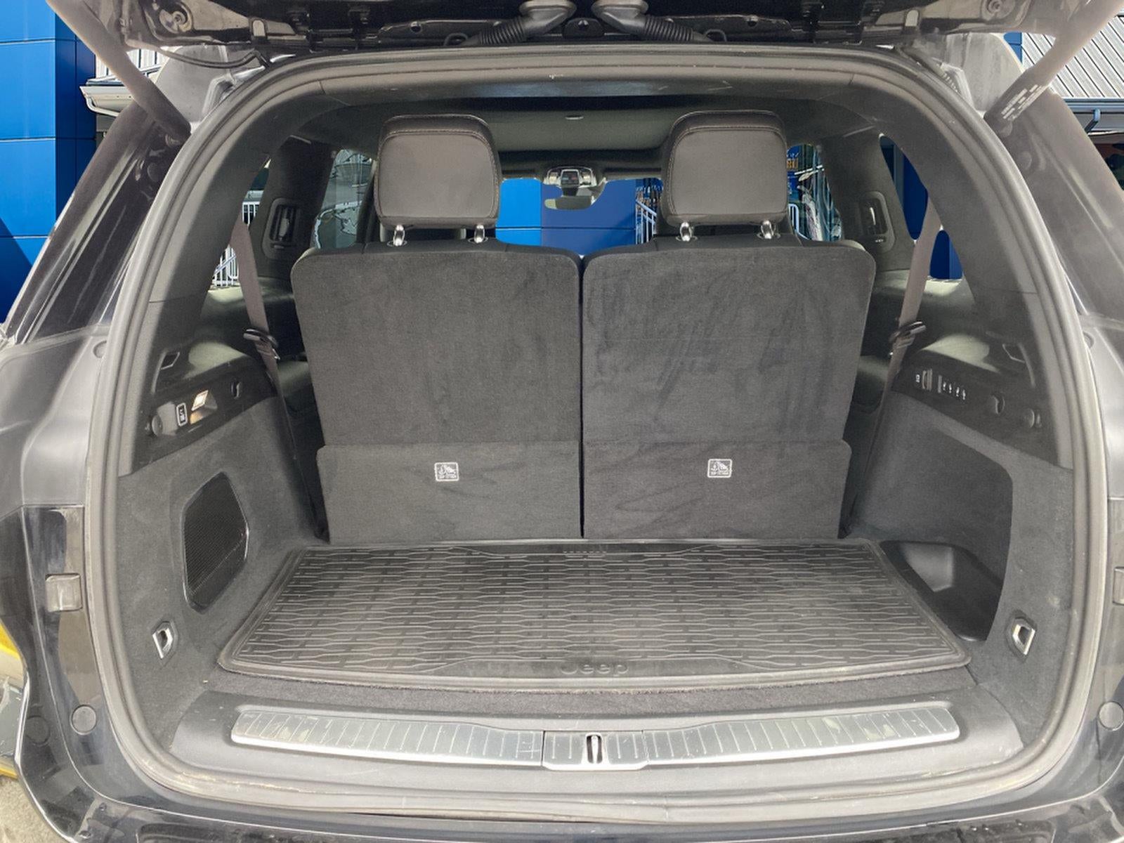 2023 Jeep Grand Cherokee L Summit Reserve