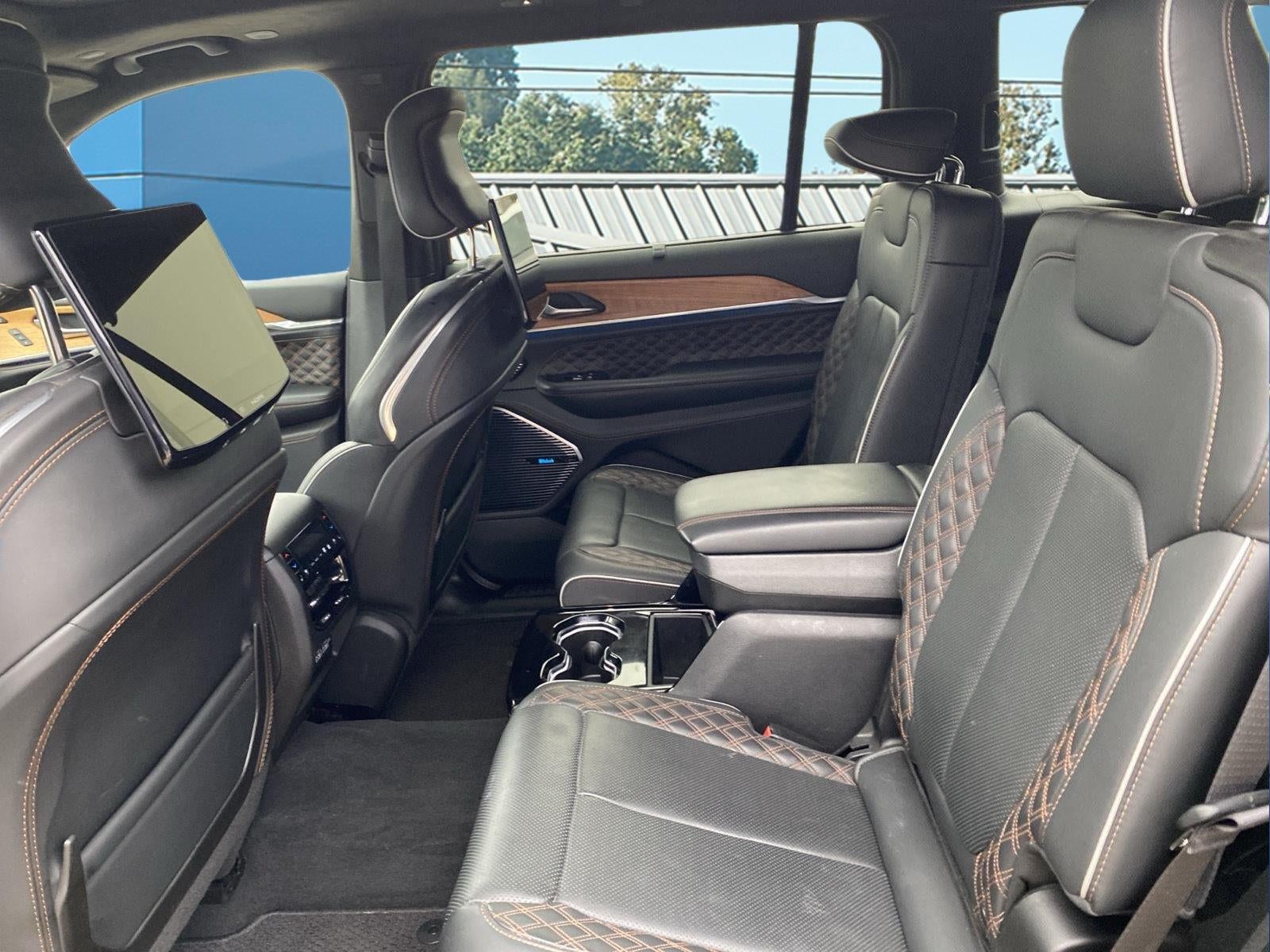 2023 Jeep Grand Cherokee L Summit Reserve