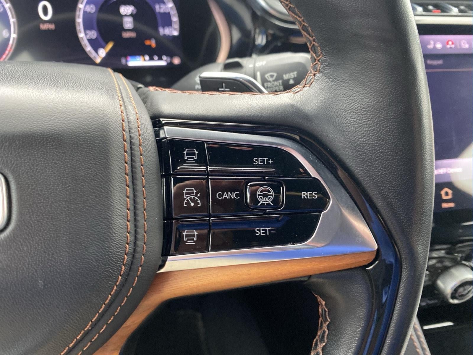 2023 Jeep Grand Cherokee L Summit Reserve