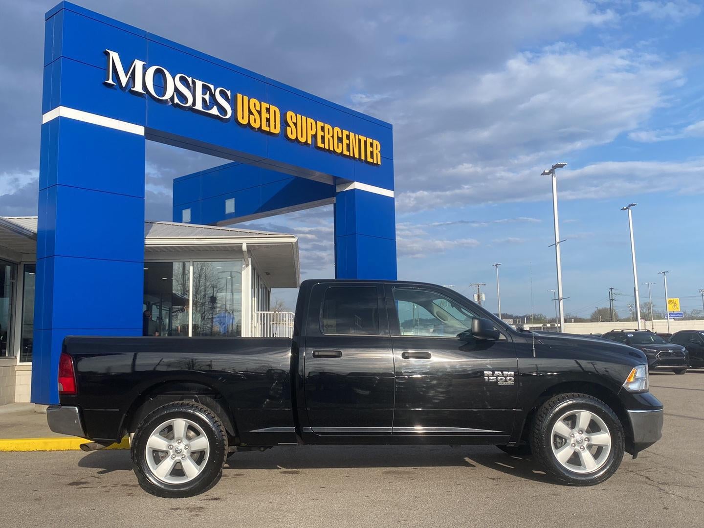 2024 RAM 1500 Classic SLT