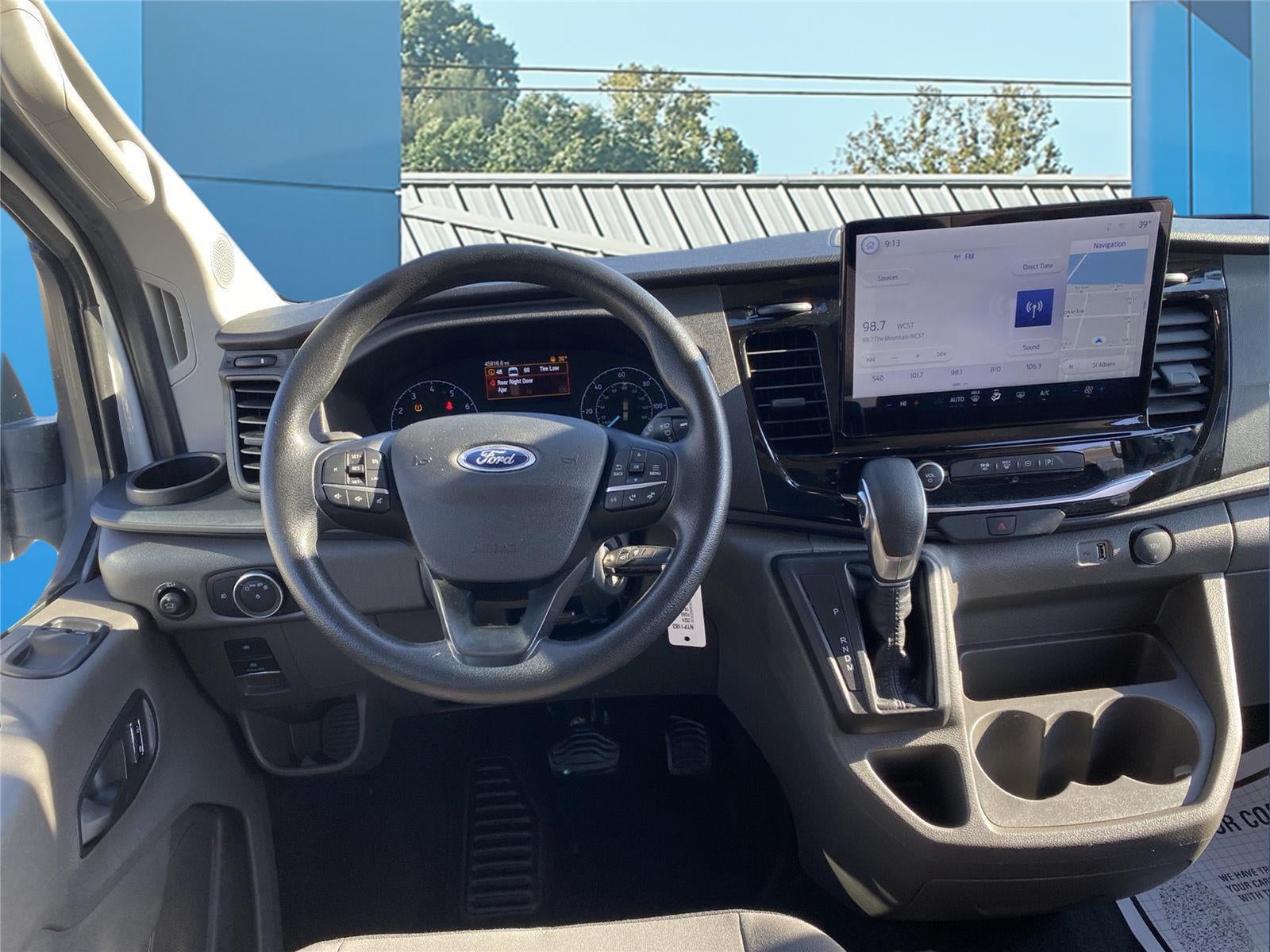 2024 Ford Transit Passenger Wagon XLT