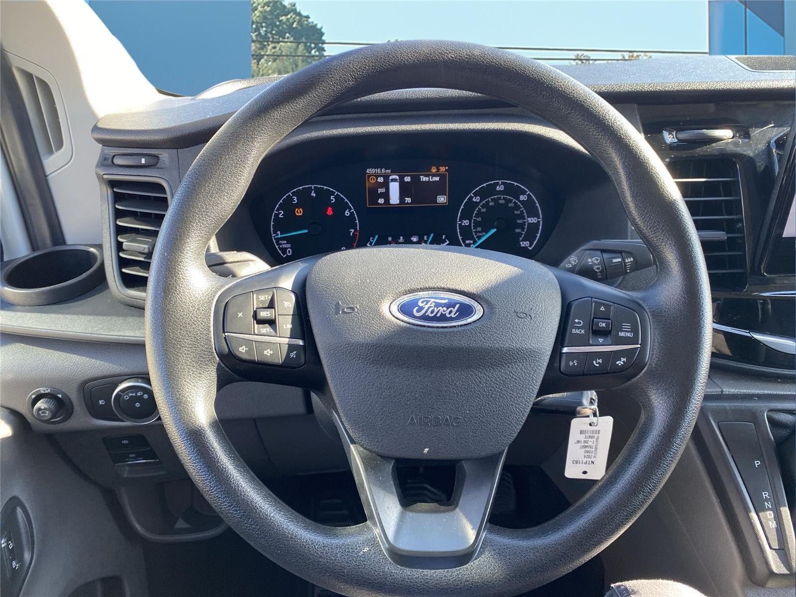 2024 Ford Transit Passenger Wagon XLT