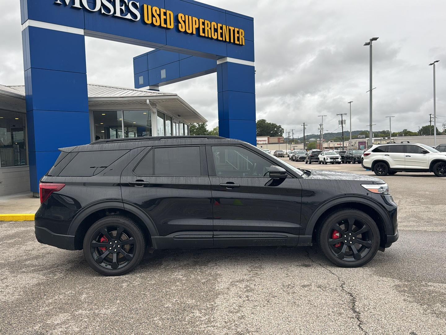 2021 Ford Explorer ST