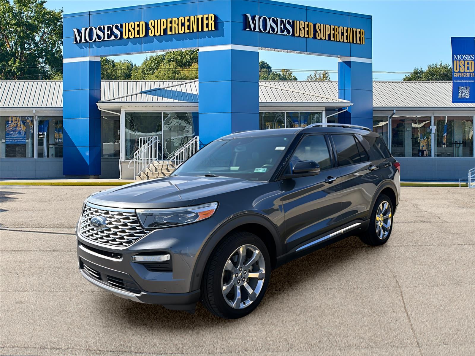2020 Ford Explorer Platinum 4WD's photo