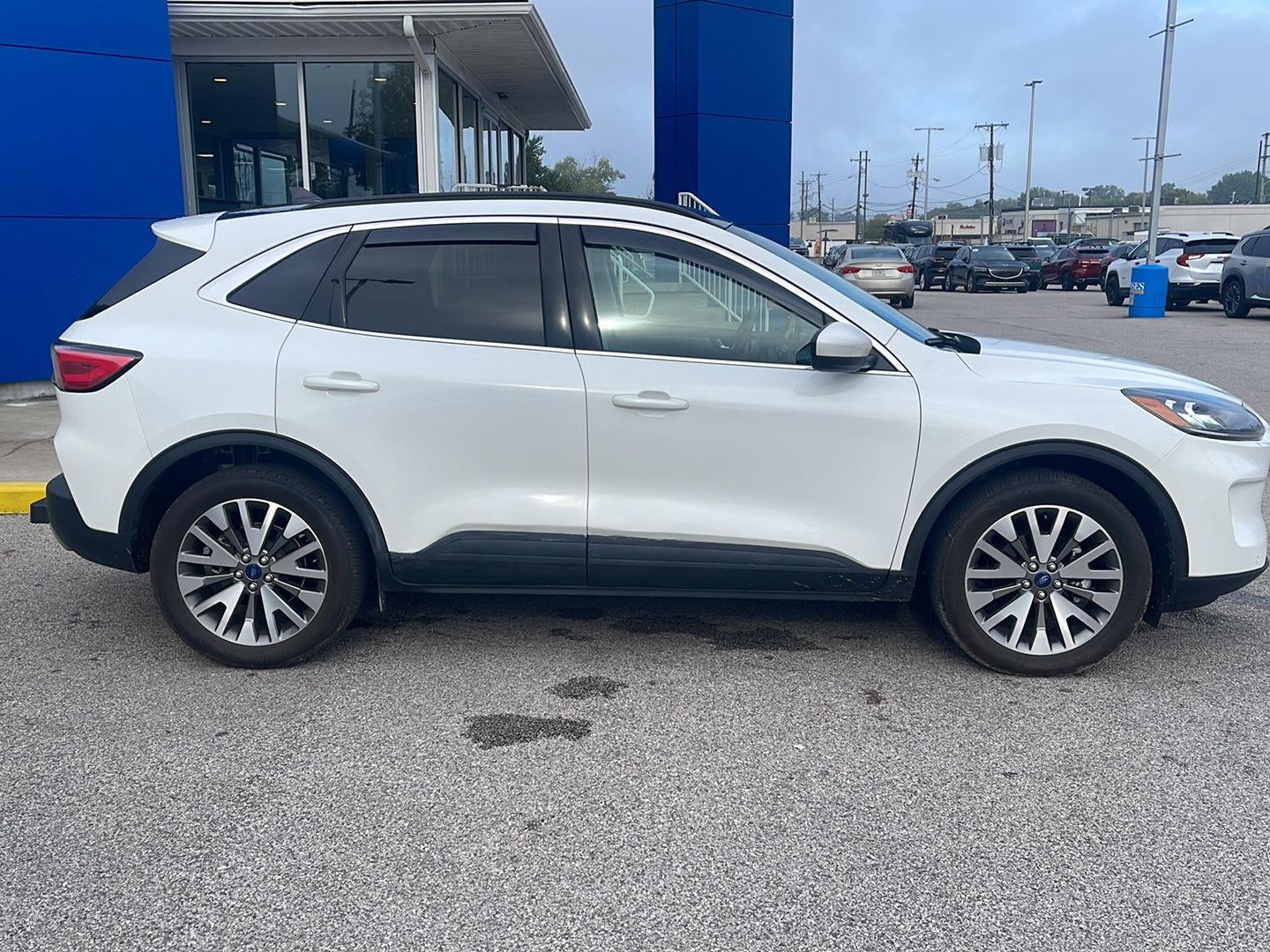 2022 Ford Escape Titanium