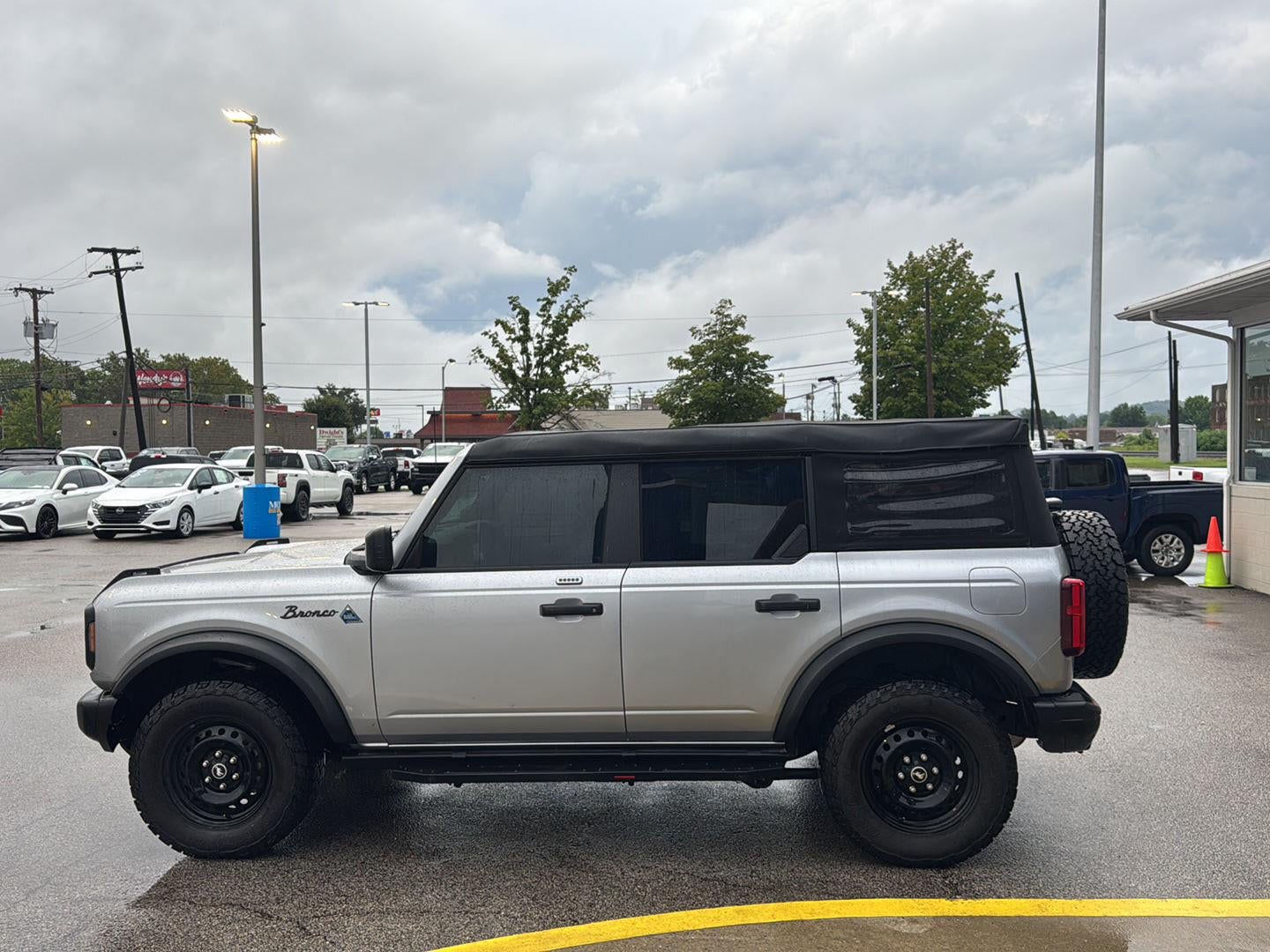 2023 Ford Bronco Black Diamond