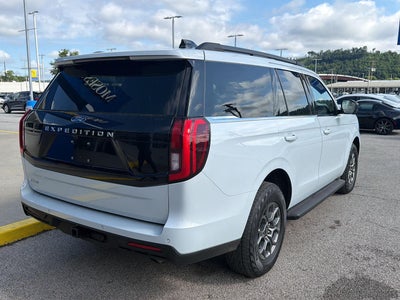 2025 Ford EXPEDITION ACTIVE Base