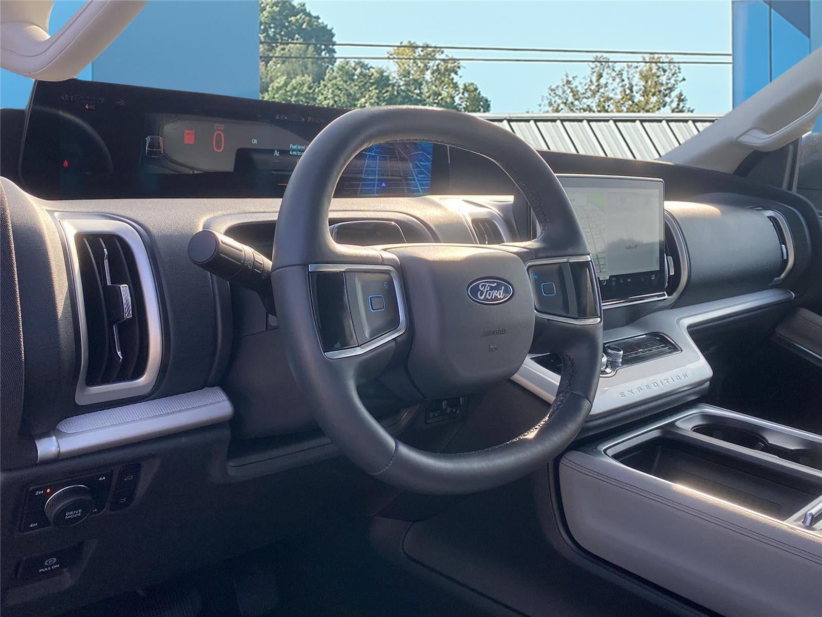 2025 Ford EXPEDITION ACTIVE Base