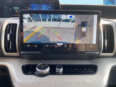 2025 Ford EXPEDITION ACTIVE Base