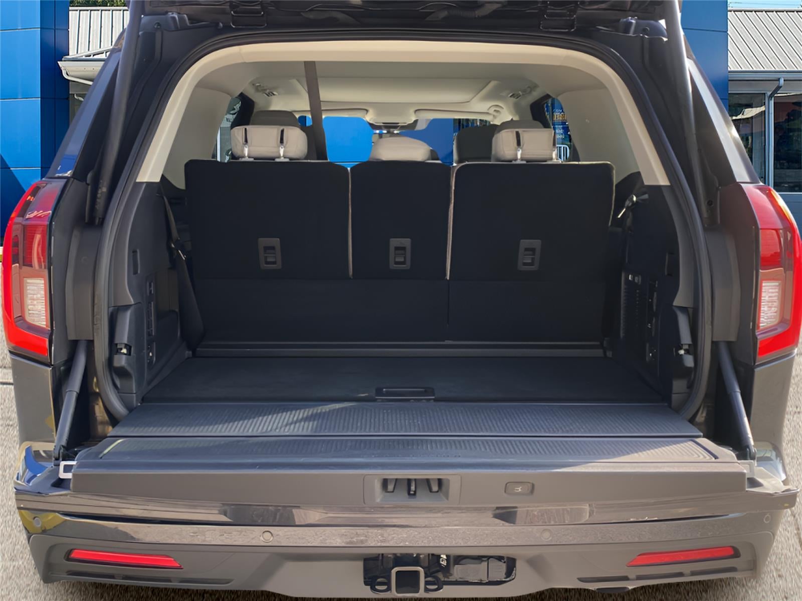 2025 Ford EXPEDITION ACTIVE Base