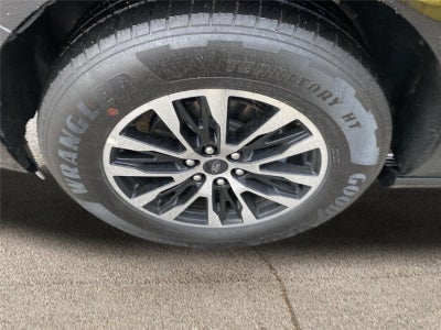 2025 Ford EXPEDITION Base