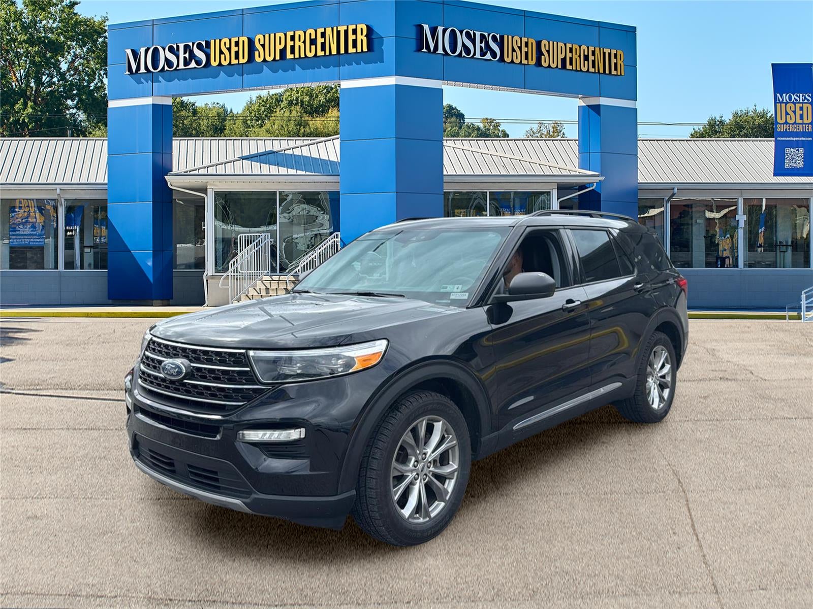 2021 Ford Explorer XLT 4WD's photo