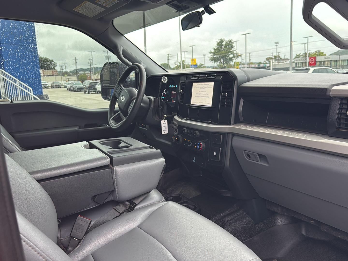 2024 Ford Super Duty F-350 Srw XL