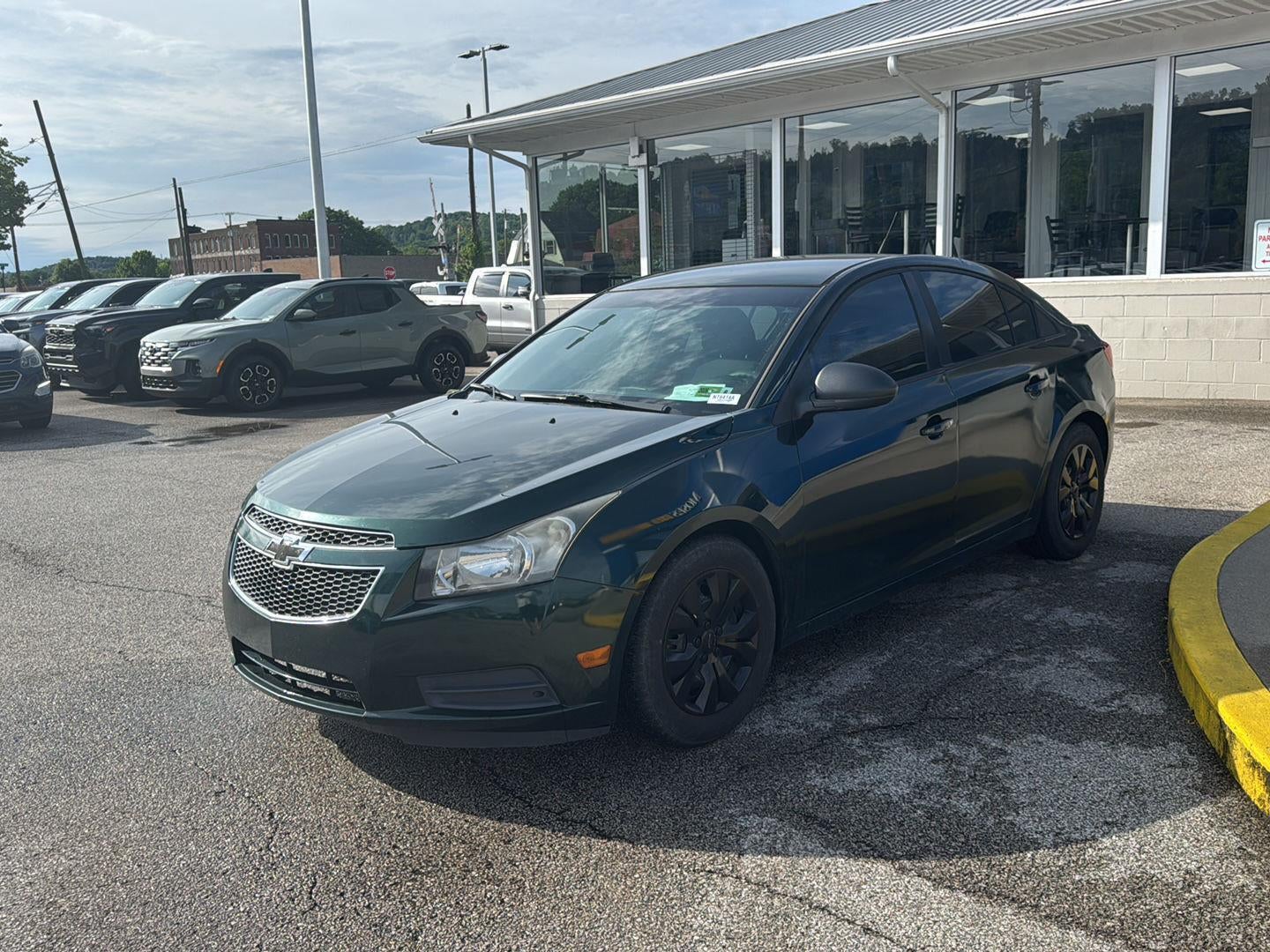 2014 Chevrolet Cruze LS Auto's photo