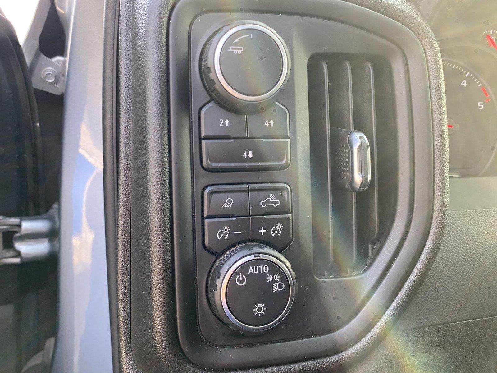 2024 Chevrolet Silverado 2500Hd Custom