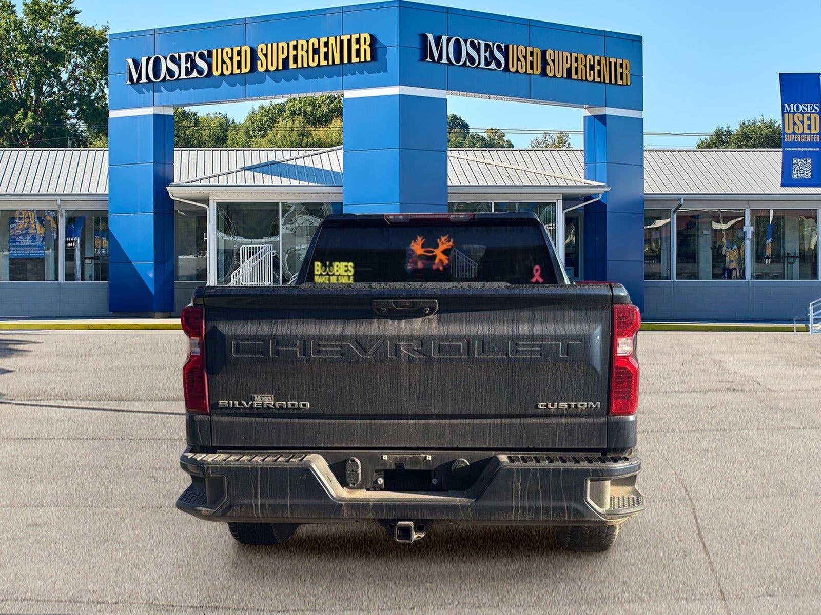 2022 Chevrolet Silverado 1500 Custom