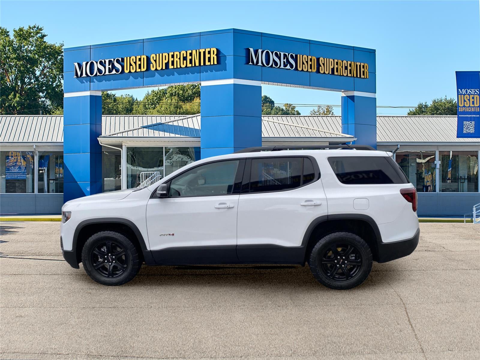 2023 GMC Acadia AT4