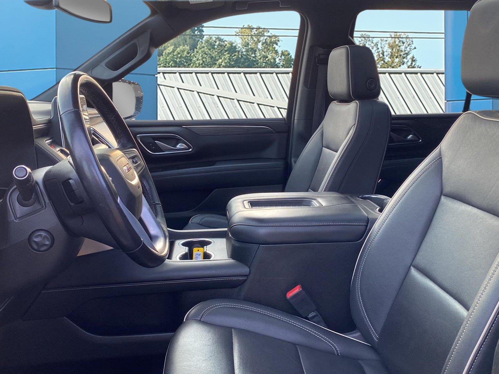 2022 GMC Yukon SLT