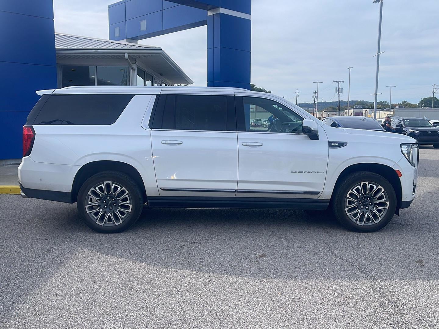 2024 GMC Yukon XL Denali Ultimate