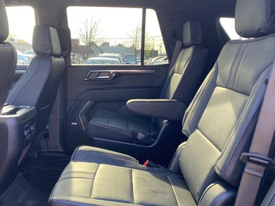 2025 Chevrolet Tahoe RST