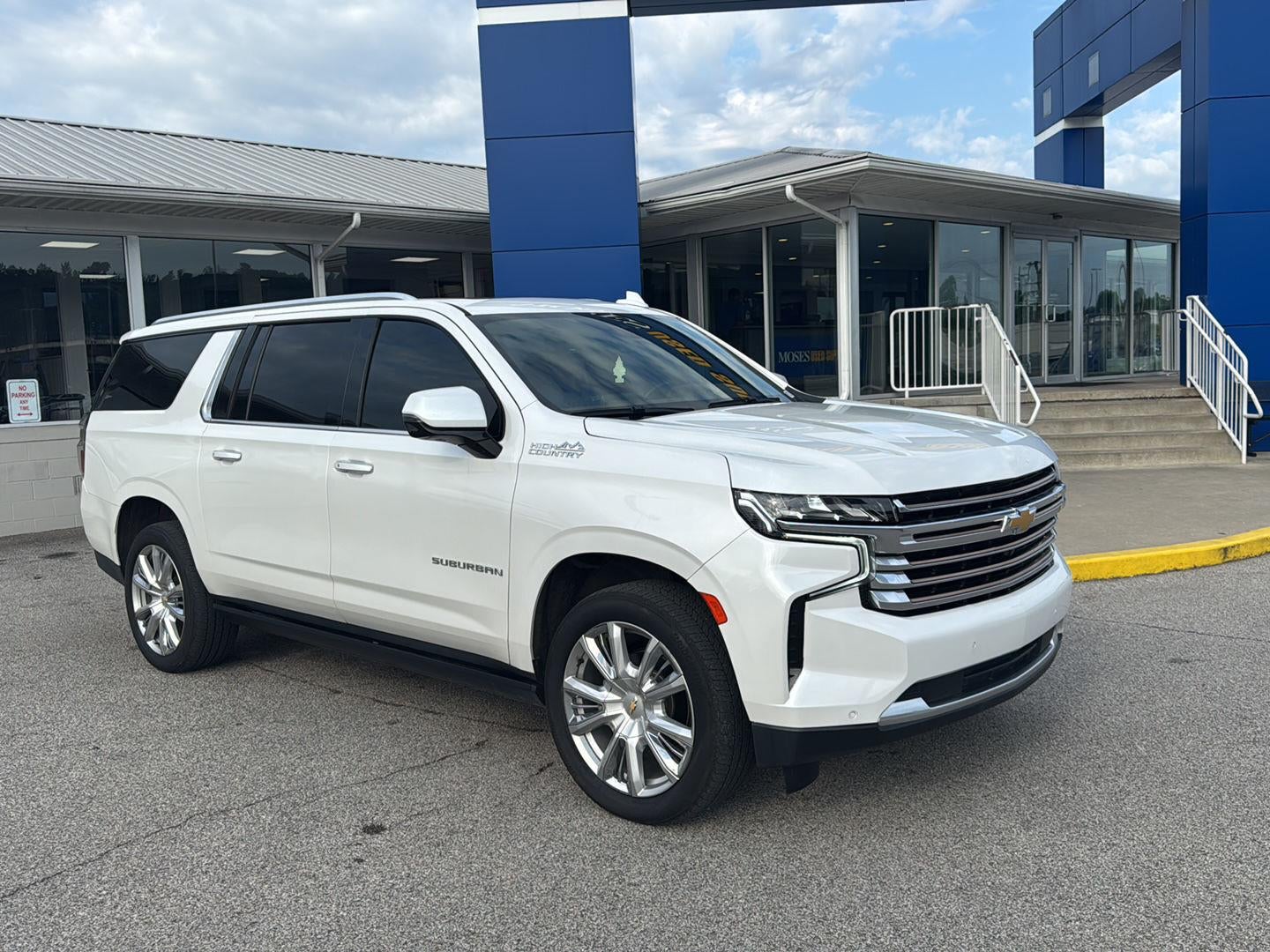2021 Chevrolet Suburban High Country