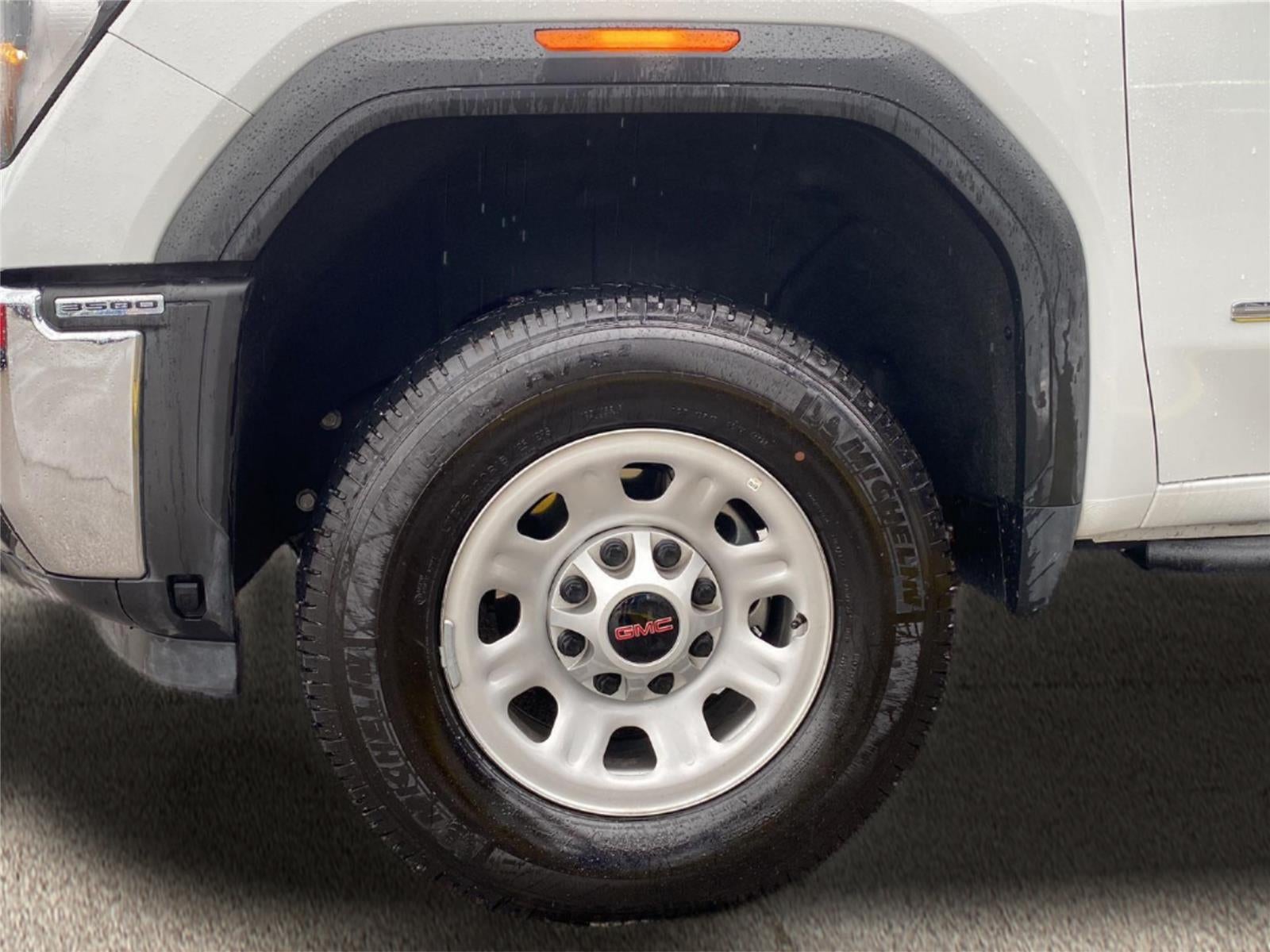 2024 GMC Sierra 3500HD Pro