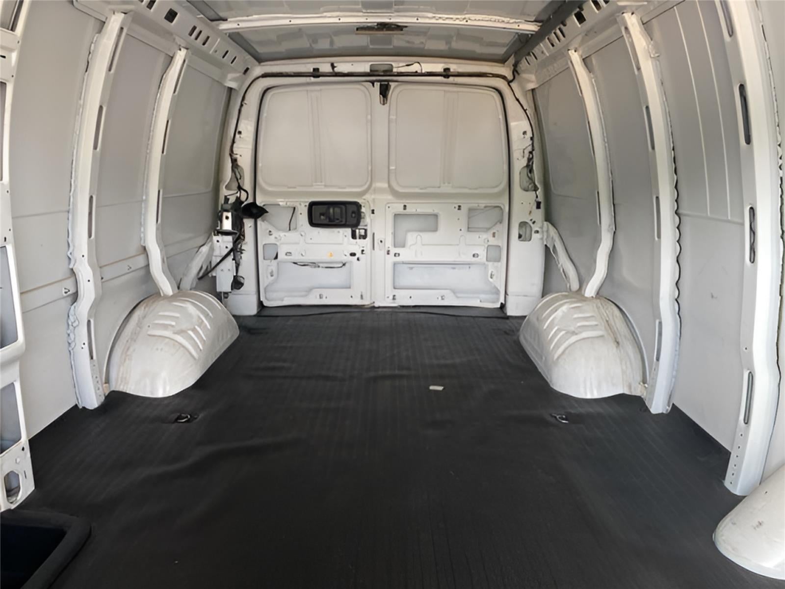 2023 GMC Savana Cargo Van RWD 2500 155