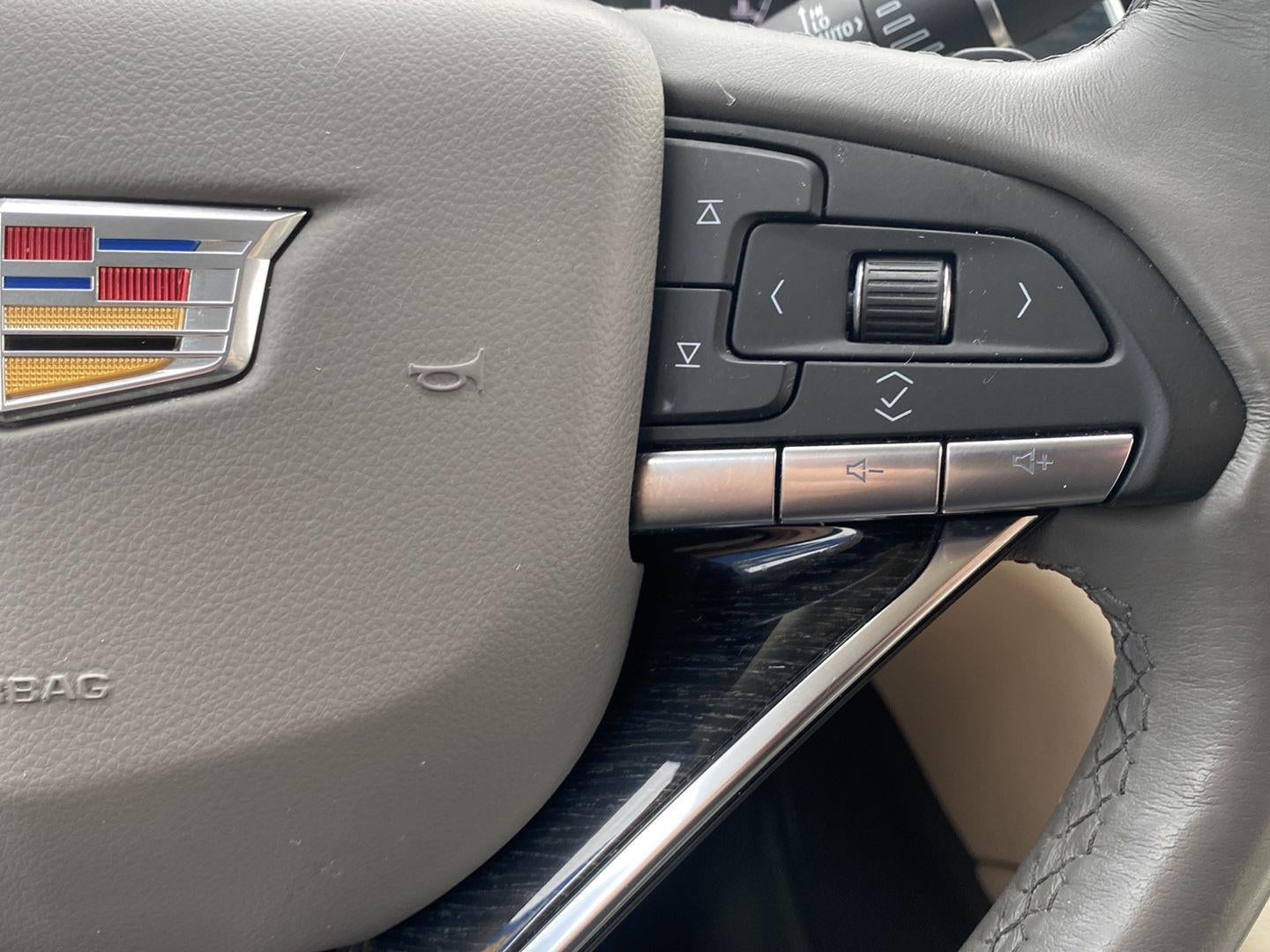 2023 Cadillac XT6 AWD Premium Luxury