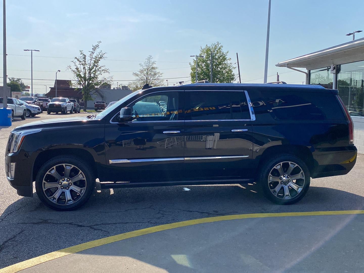 2018 Cadillac Escalade ESV Platinum