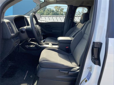 2024 Nissan Frontier S