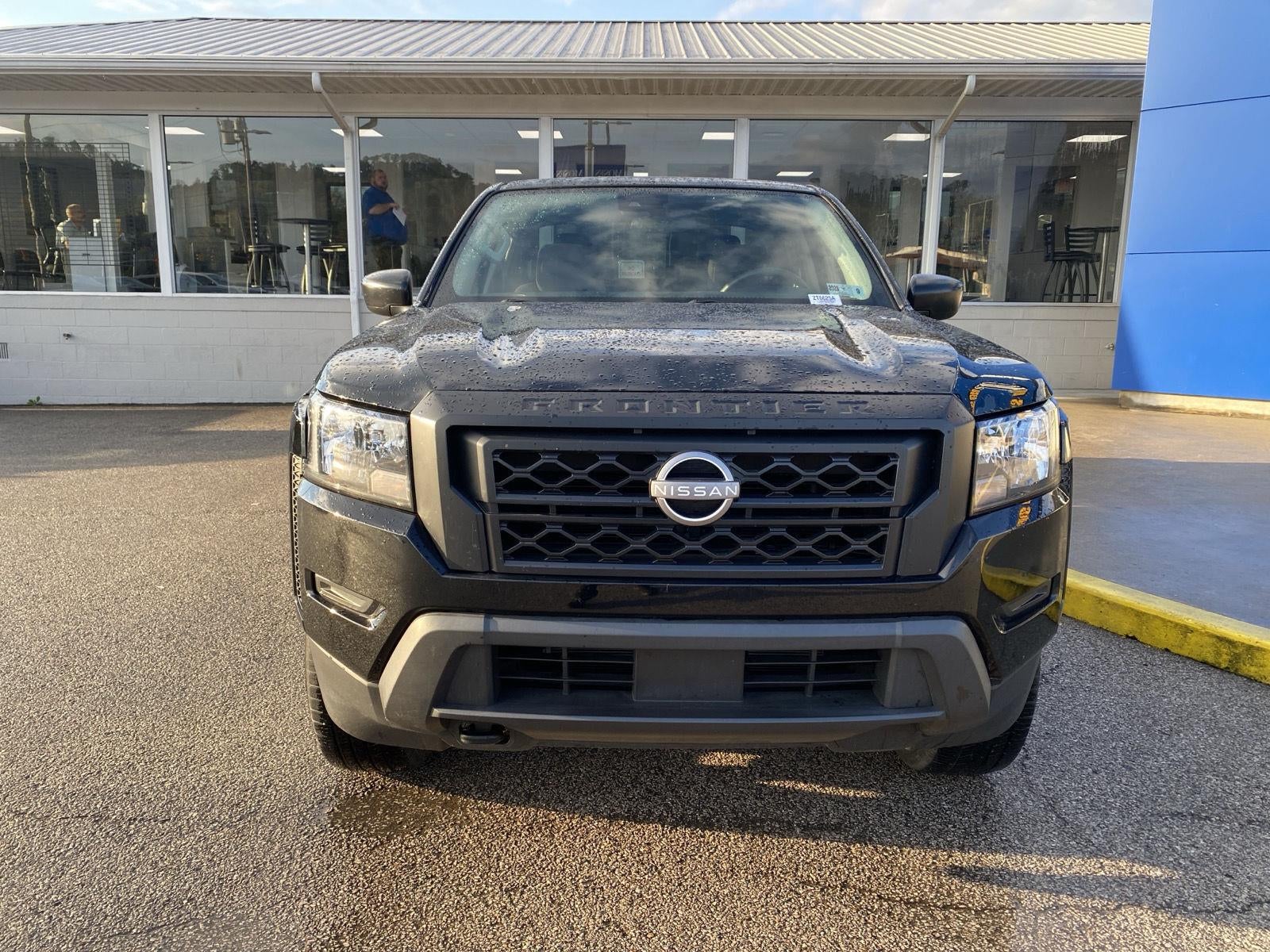 2024 Nissan Frontier S