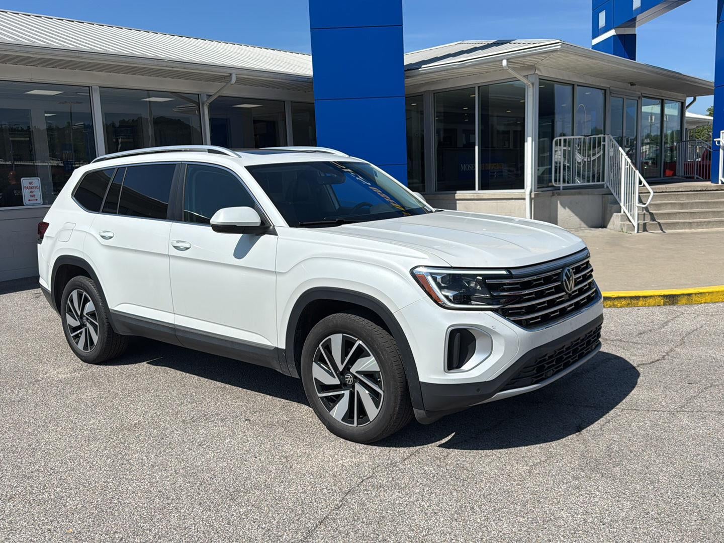 2024 Volkswagen Atlas 2.0T SEL