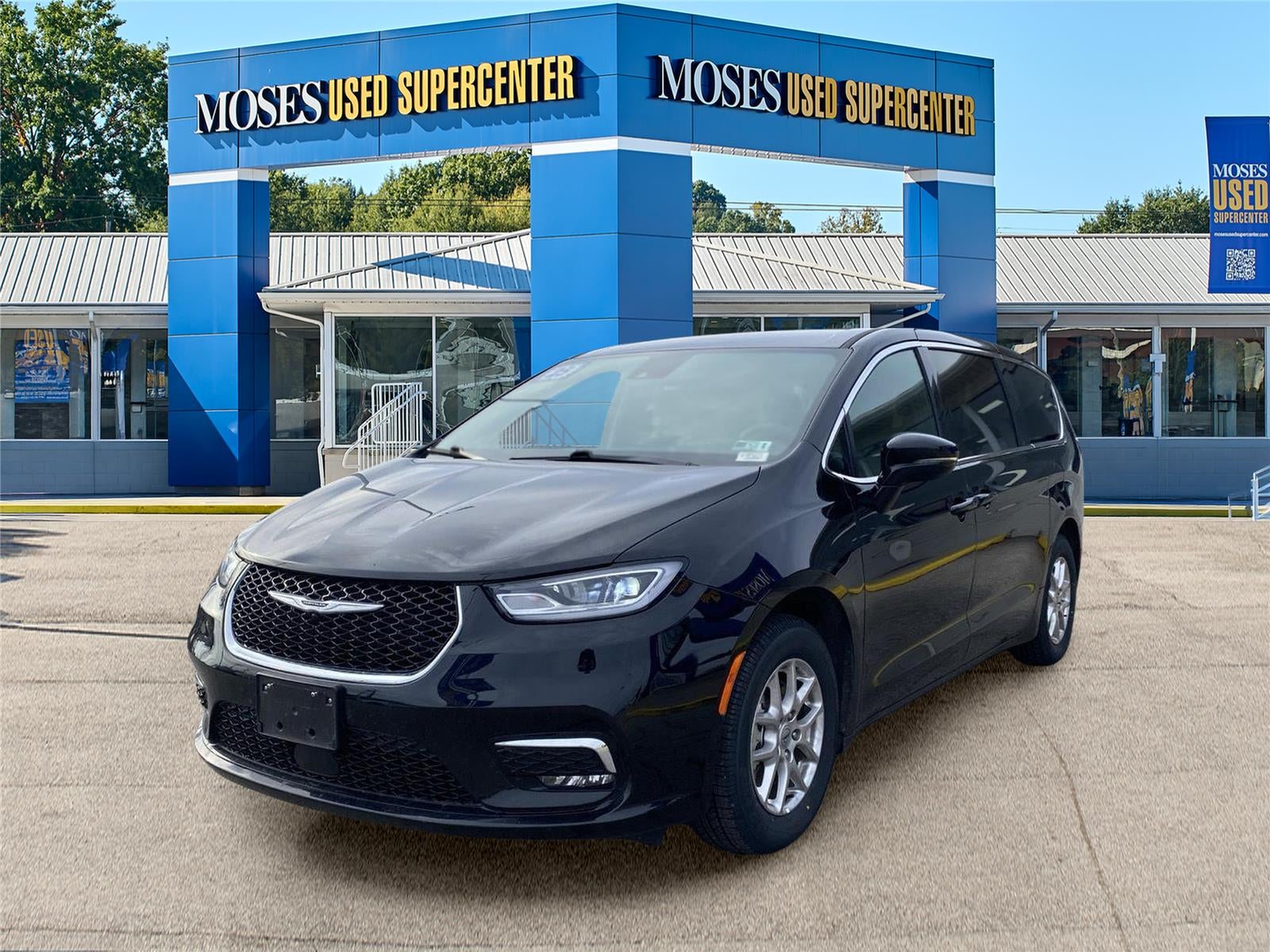 2025 Chrysler Pacifica Select