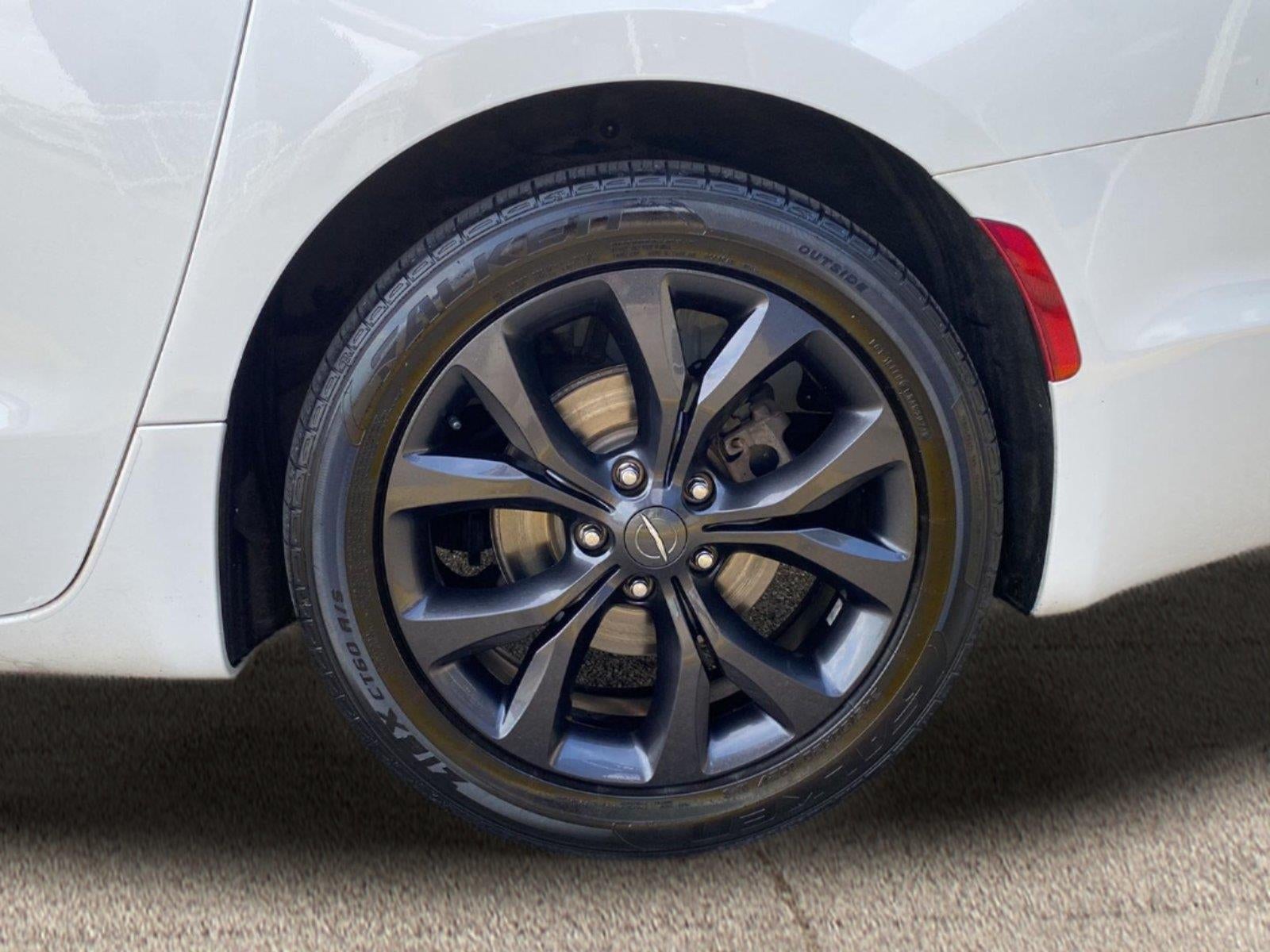 2019 Chrysler Pacifica Touring L Plus