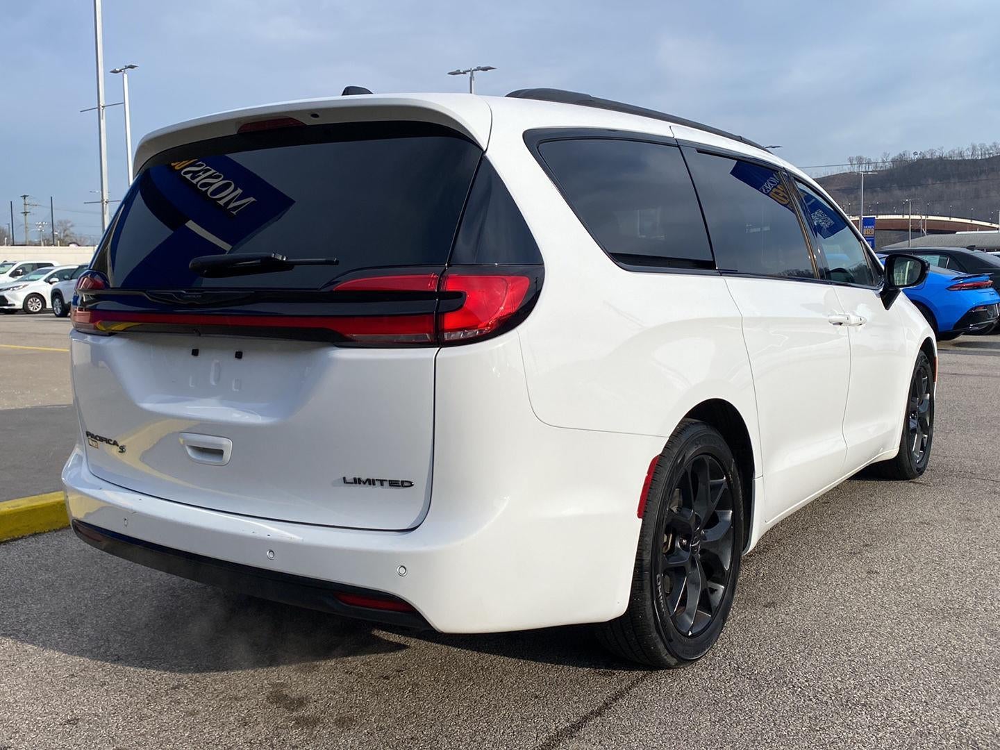 2025 Chrysler Pacifica Limited