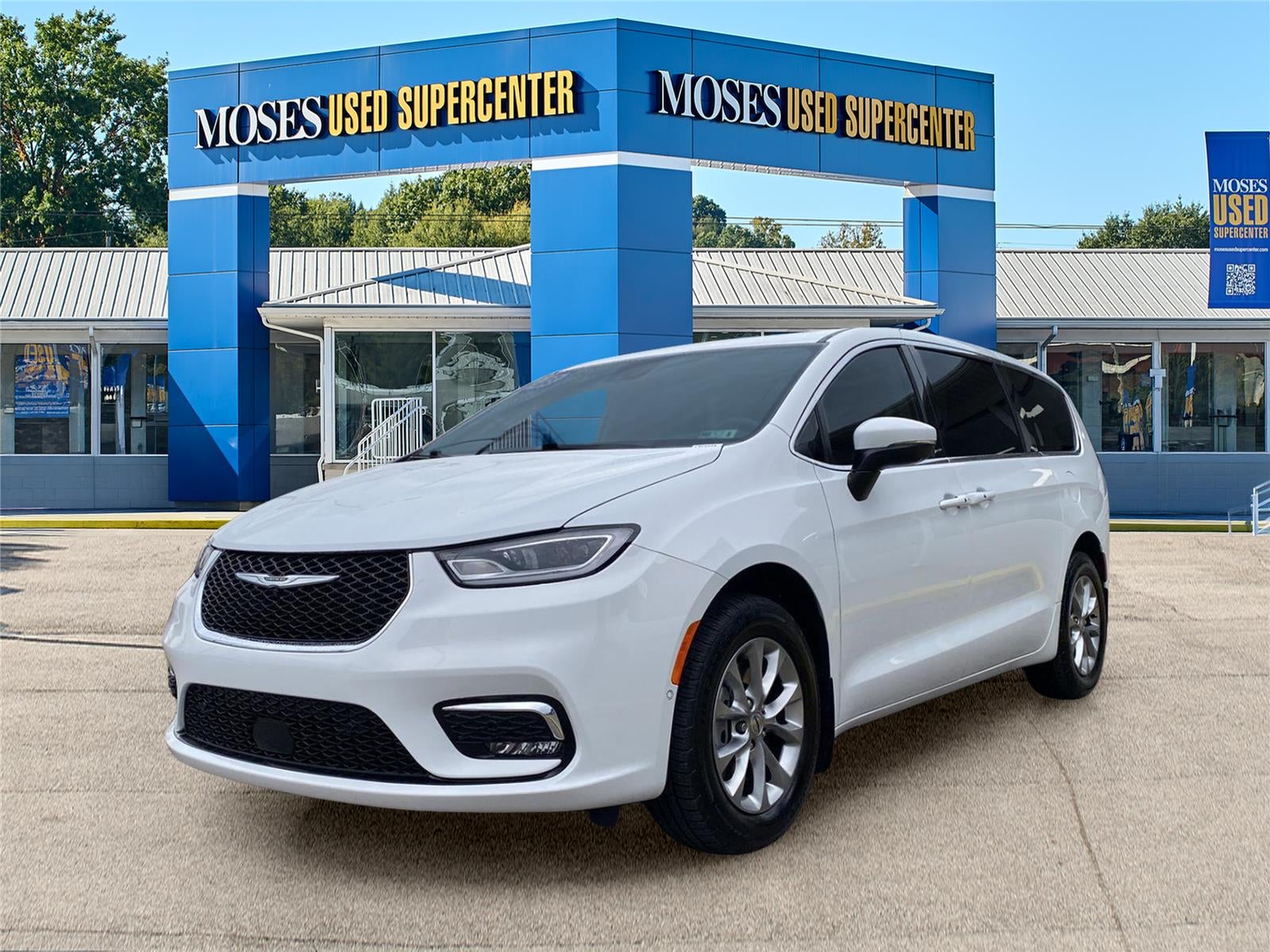 2023 Chrysler Pacifica Touring L