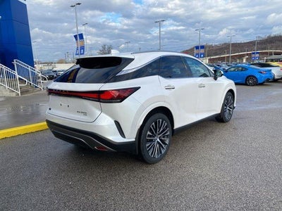 2024 Lexus RX Premium +