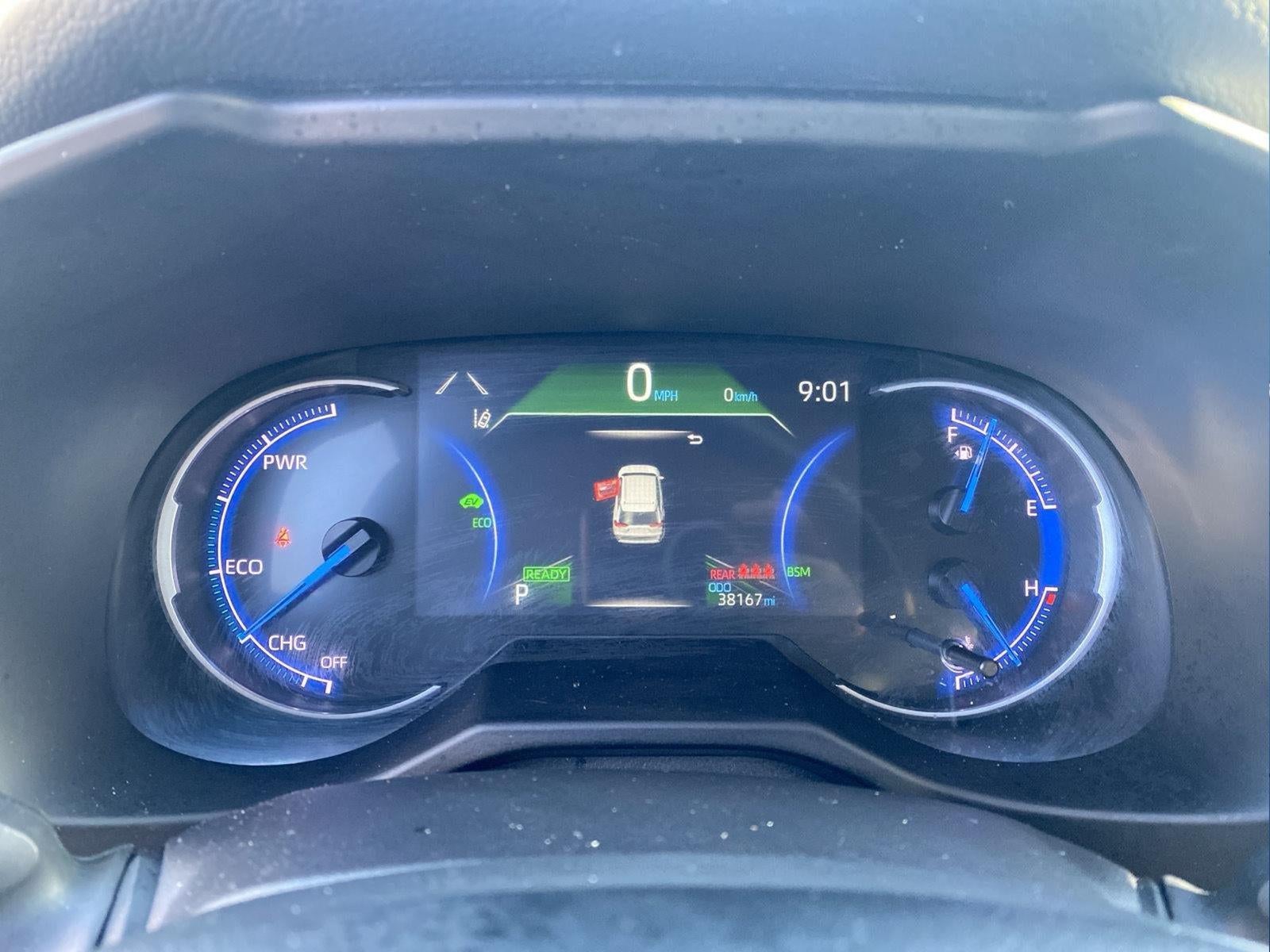 2025 Toyota RAV4 Hybrid XLE Premium
