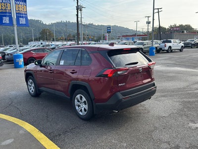 2025 Toyota Rav4 LE