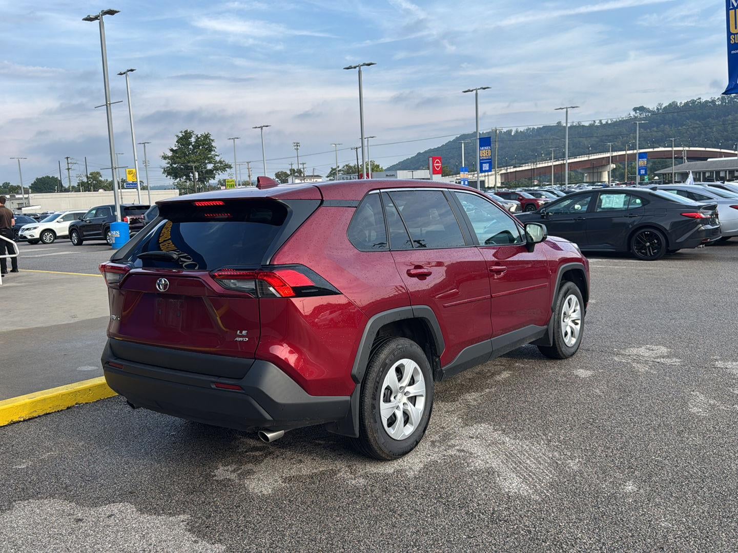 2025 Toyota Rav4 LE