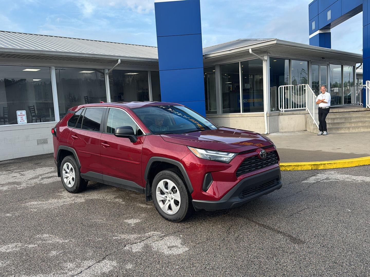 2025 Toyota Rav4 LE