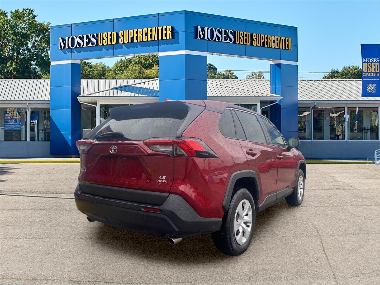 2024 Toyota RAV4 LE