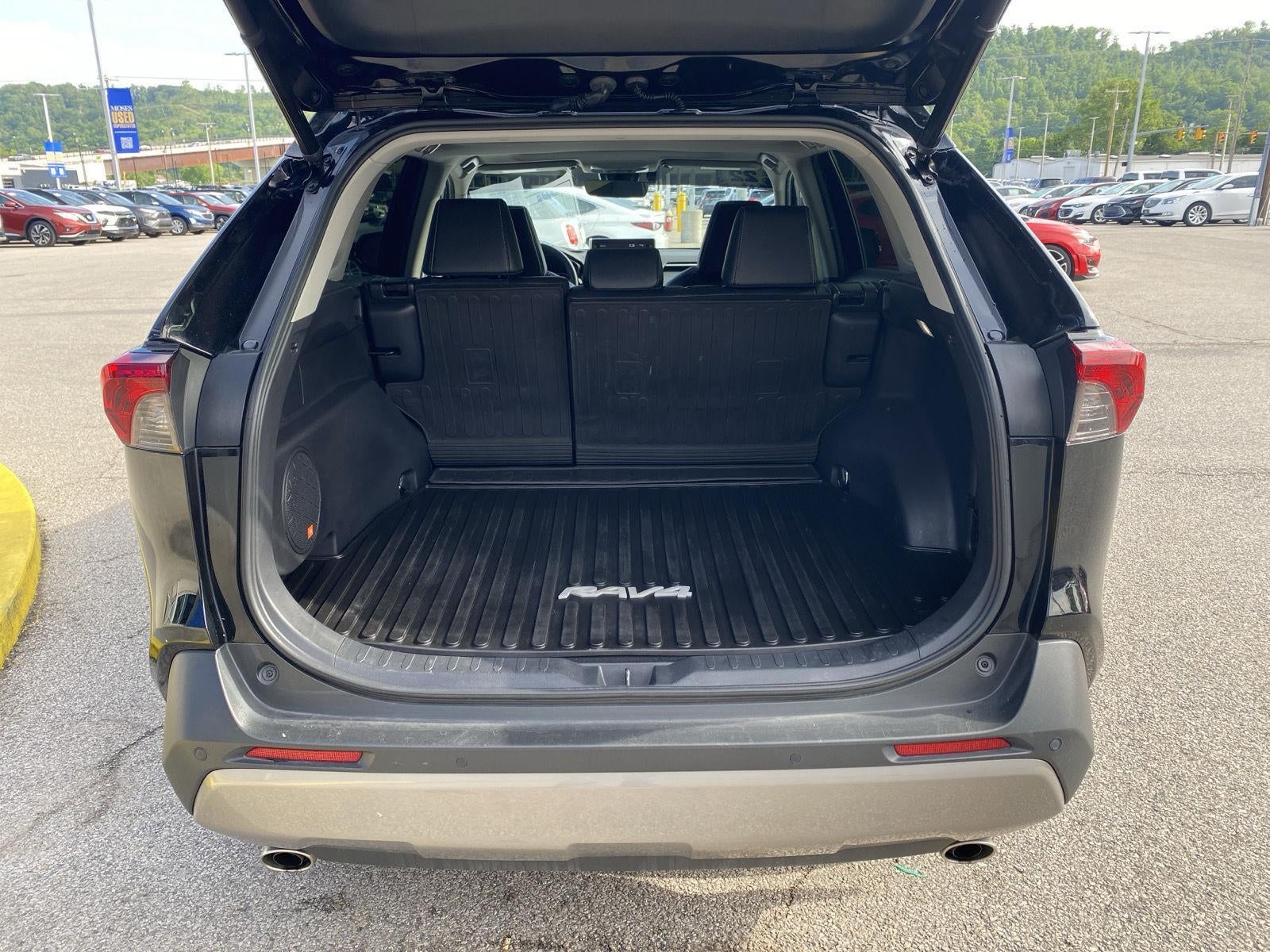 2022 Toyota RAV4 Limited