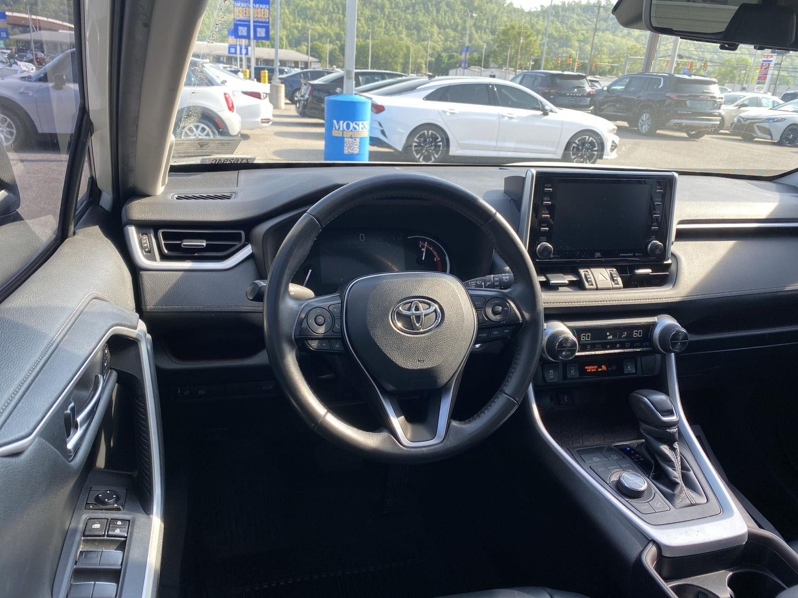 2020 Toyota RAV4 Limited