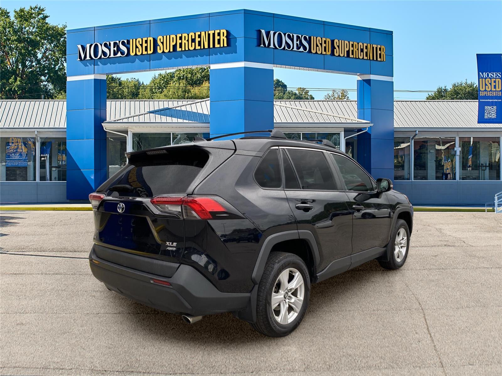 2020 Toyota RAV4 XLE