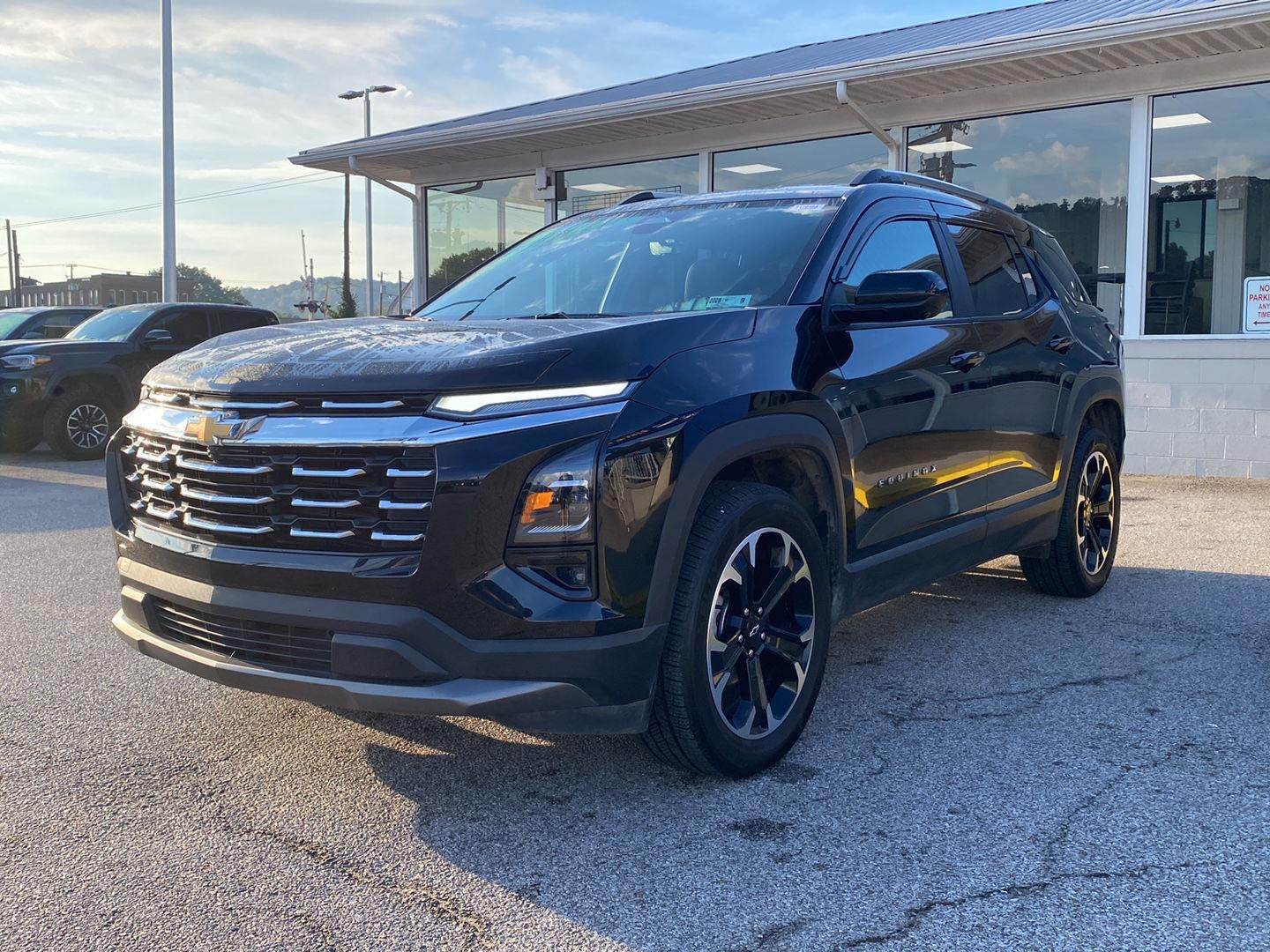 2025 Chevrolet Equinox AWD LT
