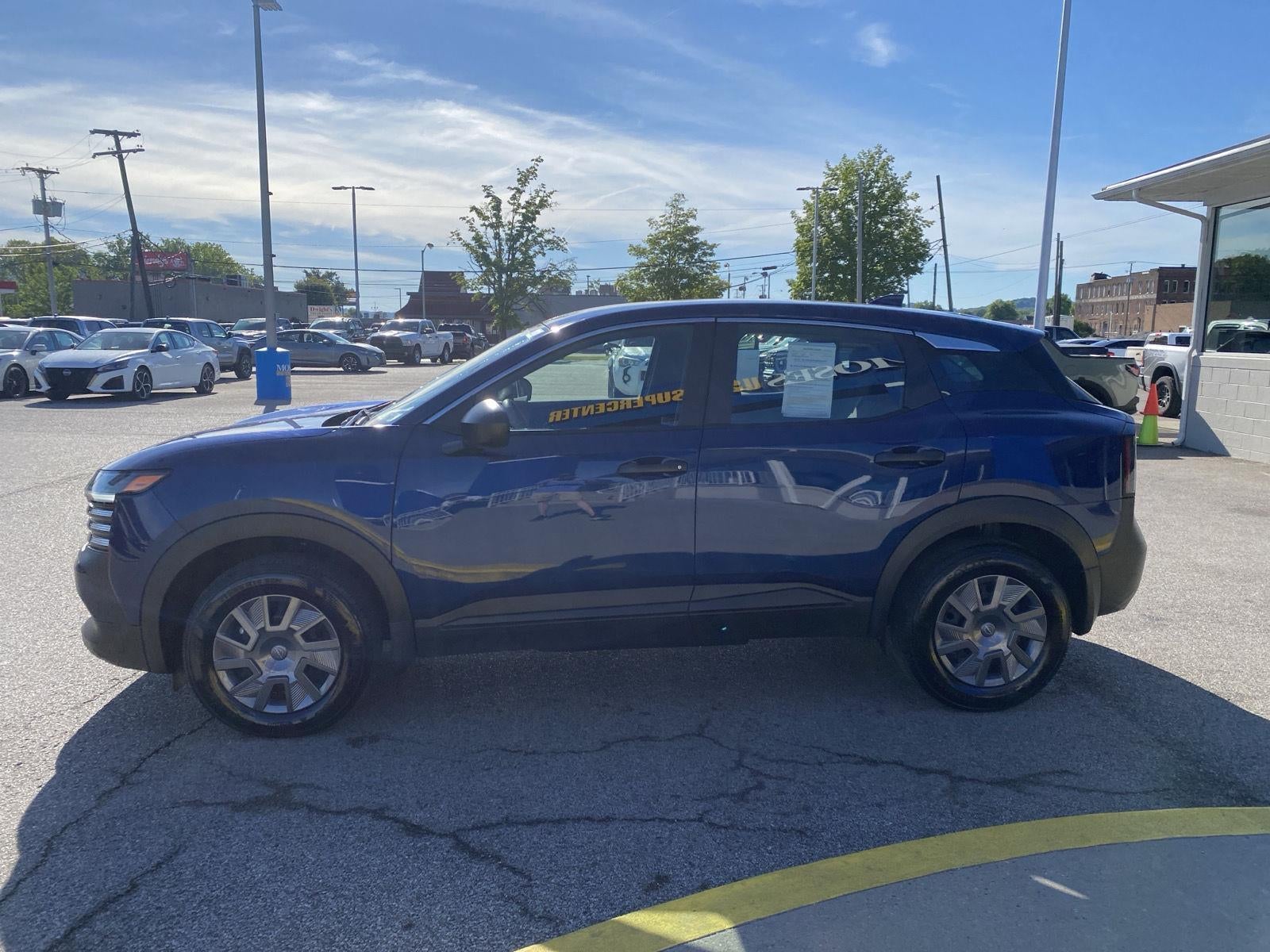2025 Nissan Kicks S