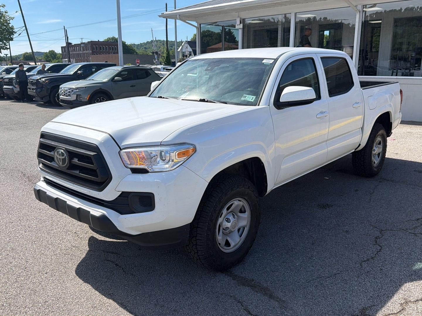 2022 Toyota Tacoma SR Double Cab 4WD V6 Auto Short Bed's photo